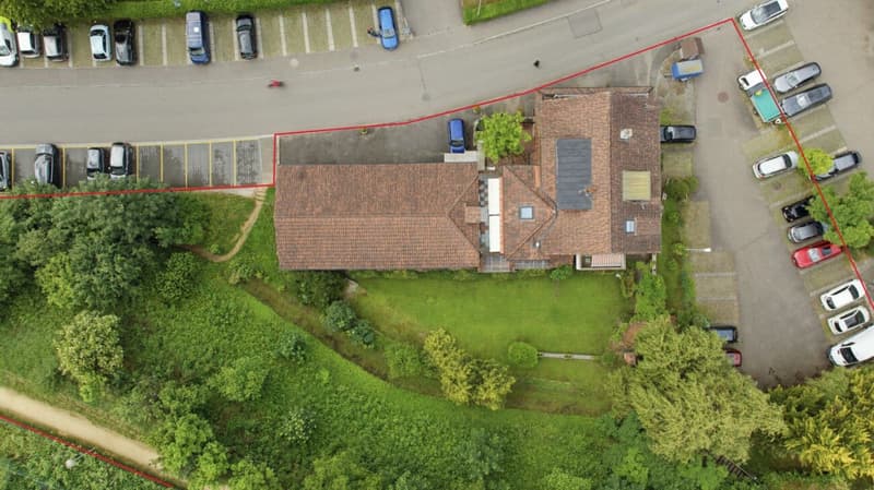 Attraktives Renditeobjekt: MFH mit 4 Wohnungen und div. Parkplätzen - vollvermietet (12)