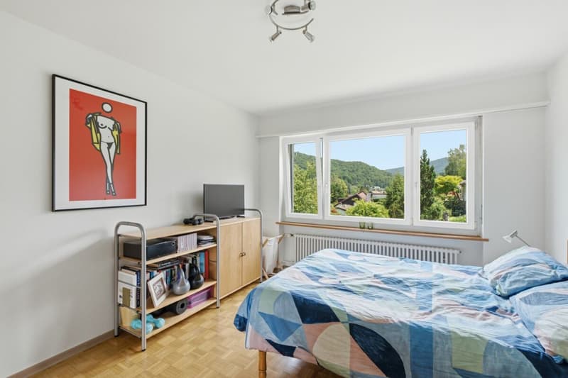 Sonniges, freistehendes 5.5 Z' EFH mit grossem Garten und Doppelgarage (7)