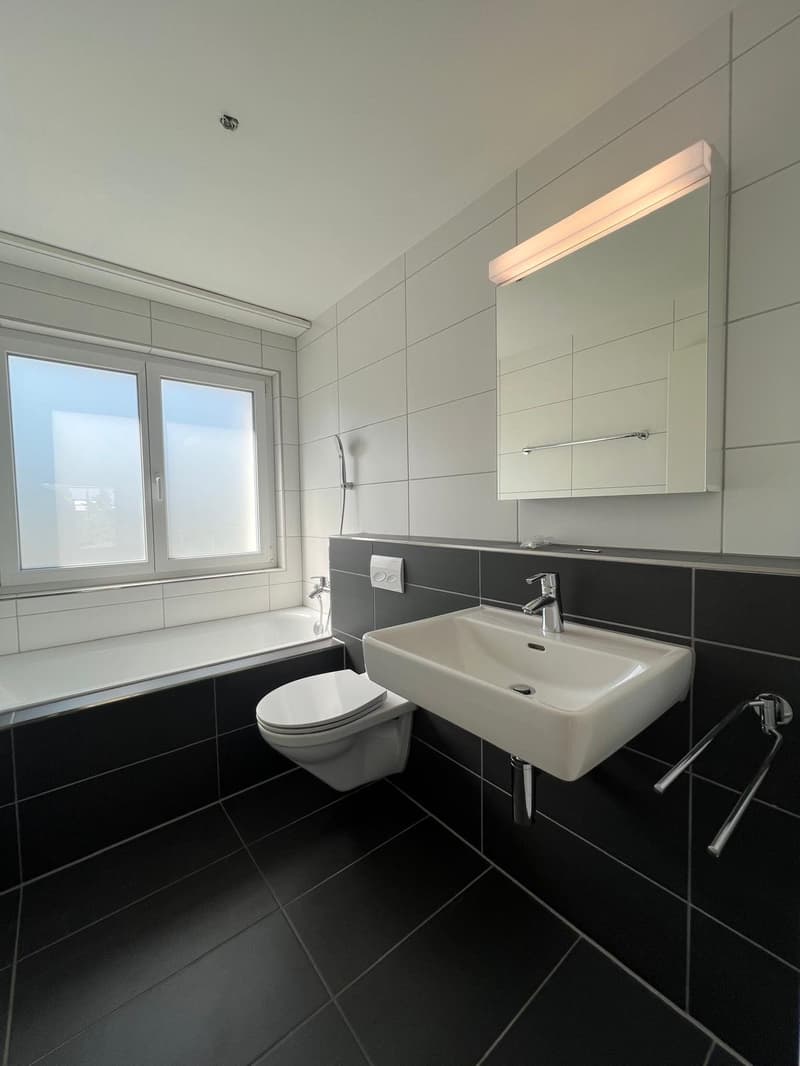 4.5 Zimmer Wohnung im Erdgeschosswohnung mit Terrasse (12)