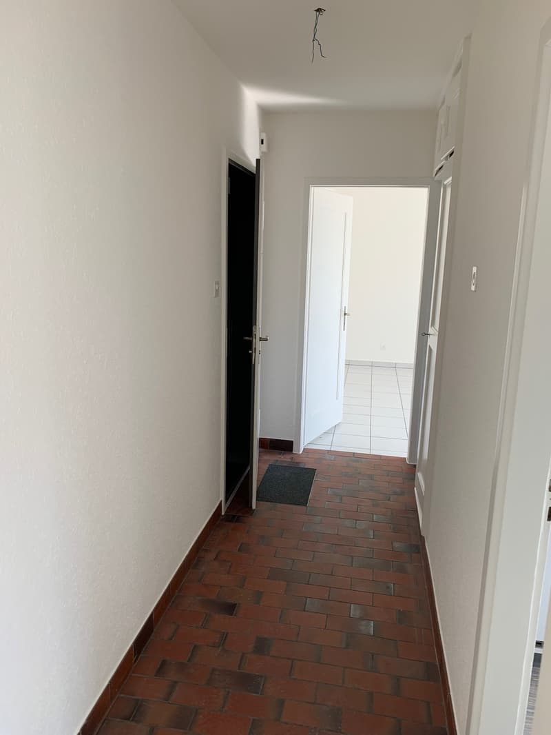 Helle 3.5-Zimmer-Wohnung mit Balkon in Grenchen (10)