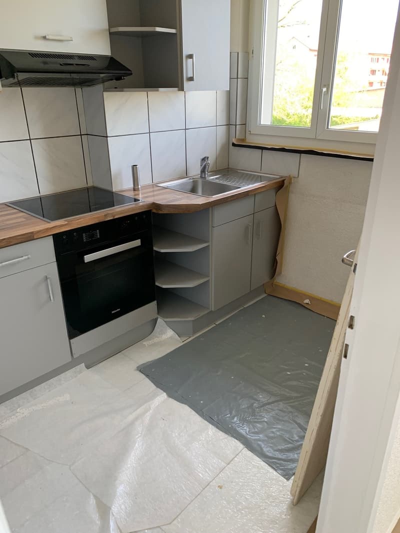 Helle 3.5-Zimmer-Wohnung mit Balkon in Grenchen (2)