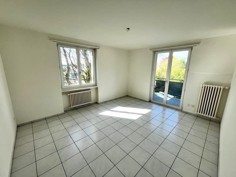 Helle 3.5-Zimmer-Wohnung mit Balkon in Grenchen (3)