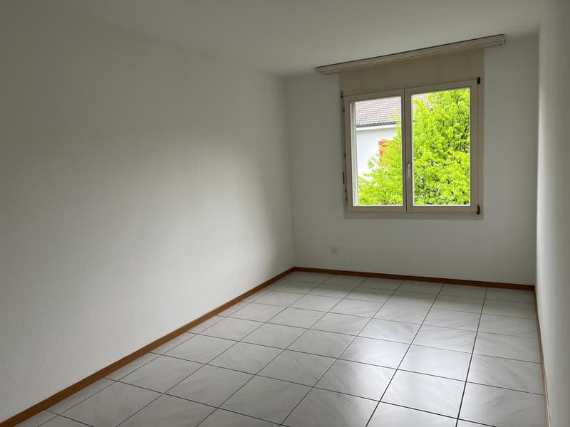 Schöne 3.5 Zimmer Wohnung mit Balkon und neuer Küche (14)