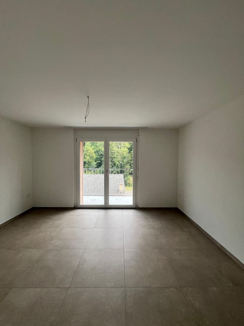 Frisch sanierte, moderne 3 Zimmer Wohnung mit Balkon – sofort verfügbar! (4)