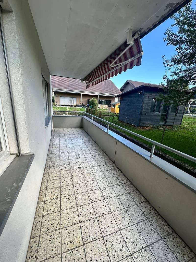 Schöne, helle 4 Zimmer Wohnung mit Balkon (11)