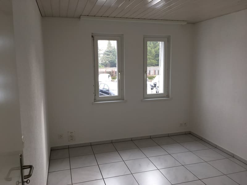 2 Zimmer Büroräumlichkeiten an zentraler Lage - ab sofort in Sissach BL (8)