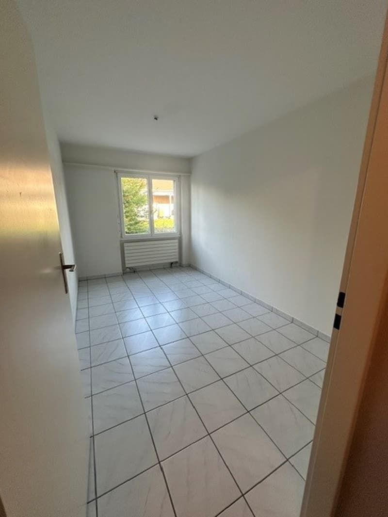 Helle 4.5-Zimmer-Wohnung im ruhigen Schwadernau (7)
