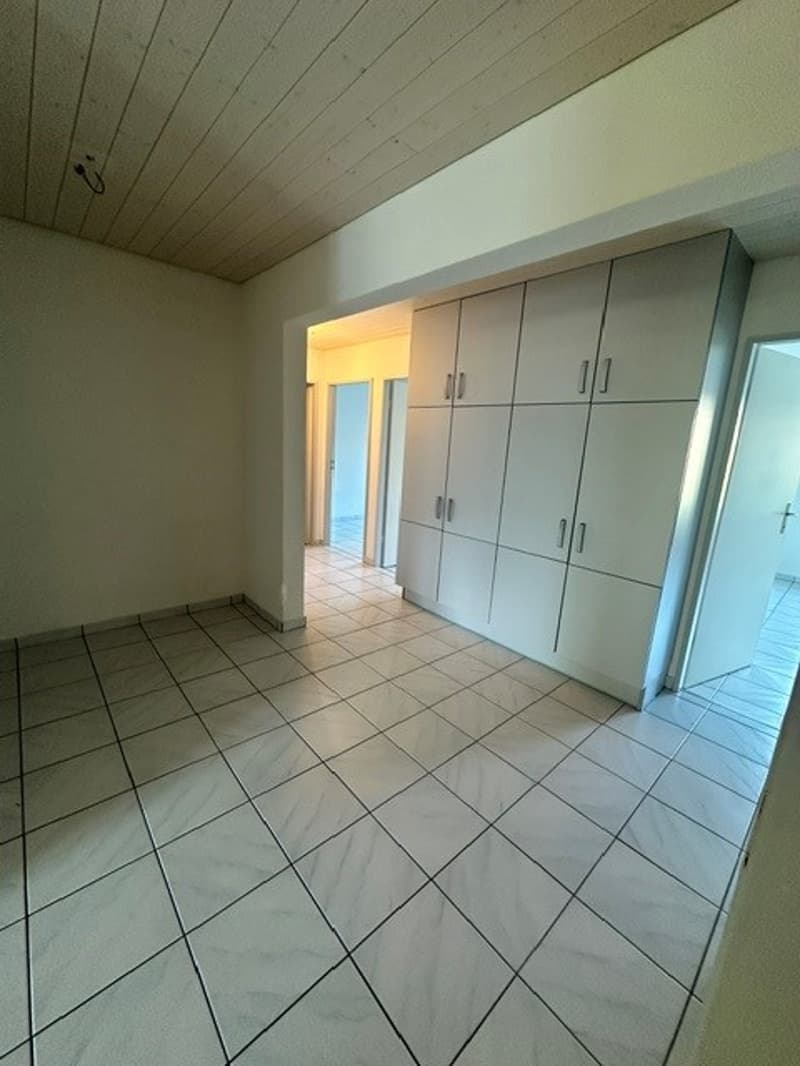 Helle 4.5-Zimmer-Wohnung im ruhigen Schwadernau (11)