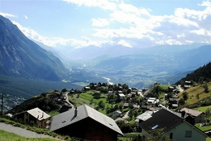 2 appartamenti in una casa vallesana accogliente con panorama (34)
