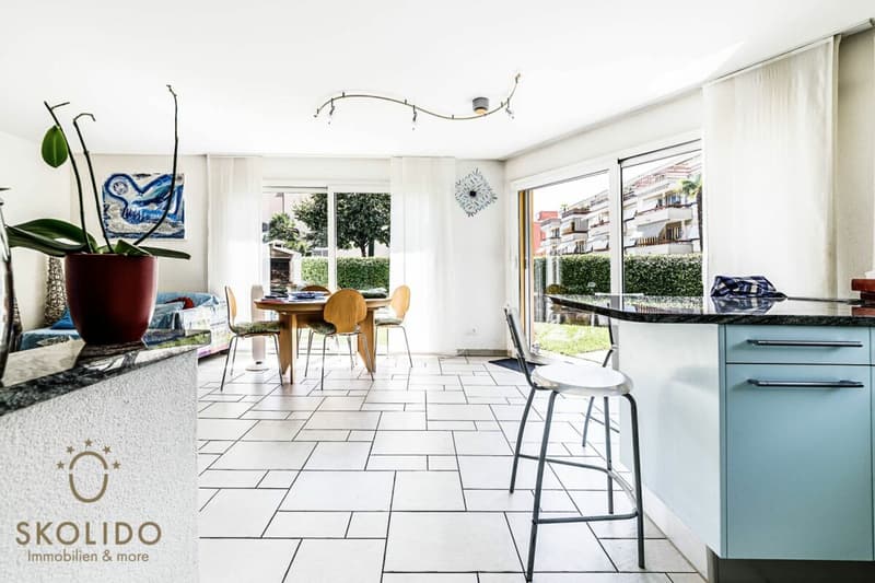 Edificio residenziale con tre appartamenti vacanza e giardino ad Ascona (6)