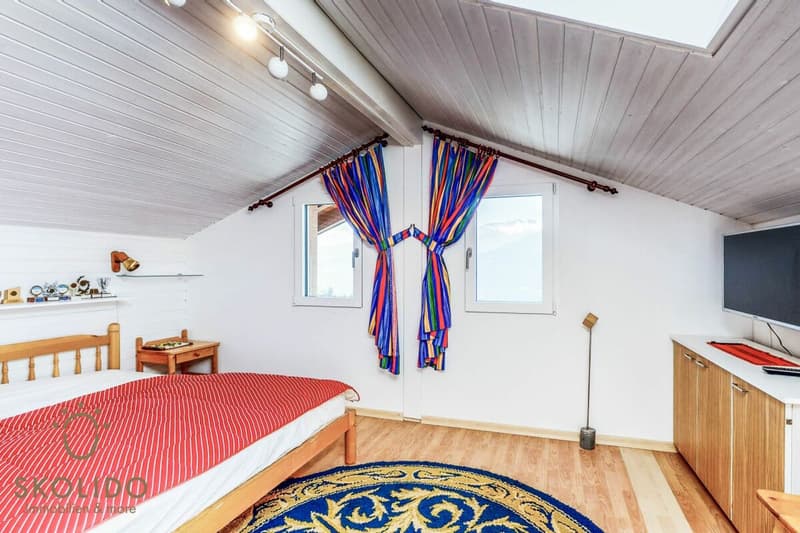 Gepflegtes und modernisiertes Chalet mit Einliegerwohnung und Traumausblick (17)