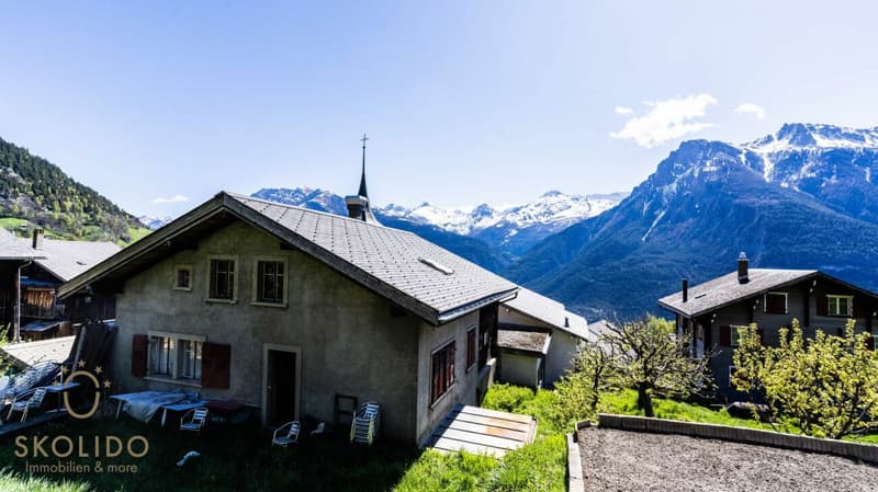 Village shop, large restaurant with terrace, duplex apartment, garages, and building land in the heart of Mund (32)