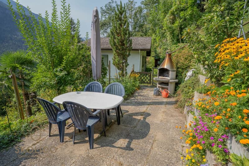 Idyllisches Chalet in mitten der schweizer Alpen mit Umschwung (15)