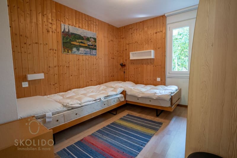 Idyllisches Chalet in mitten der schweizer Alpen mit Umschwung (10)
