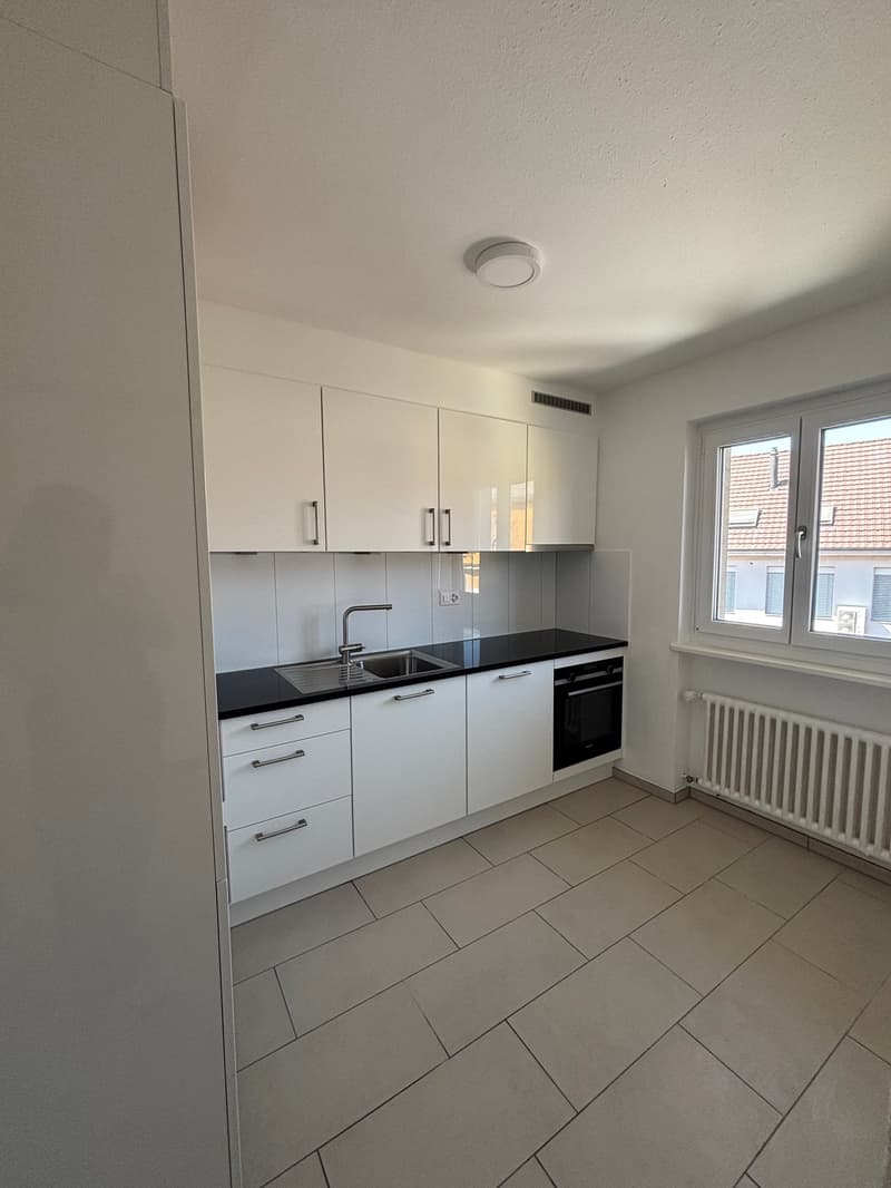 Helle 4-Zimmer-Wohnung mit Balkon in Herzogenbuchsee – ab sofort verfügbar (4)