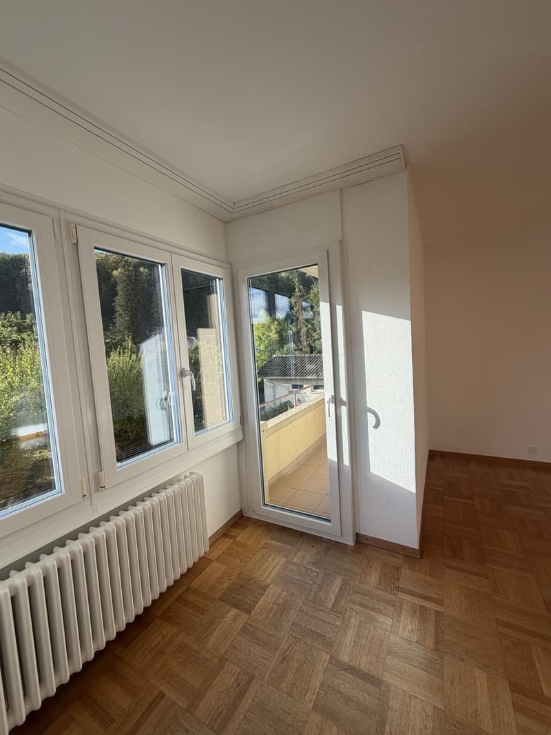 Helle 3.5-Zimmerwohnung mit zwei Balkon in Zuchwil – sofort verfügbar! (2)