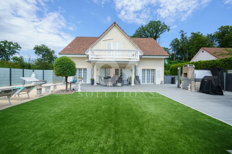 Exklusive Traumvilla mit Panoramablick - Luxuriöses Wohnen in bester Lage! (4)