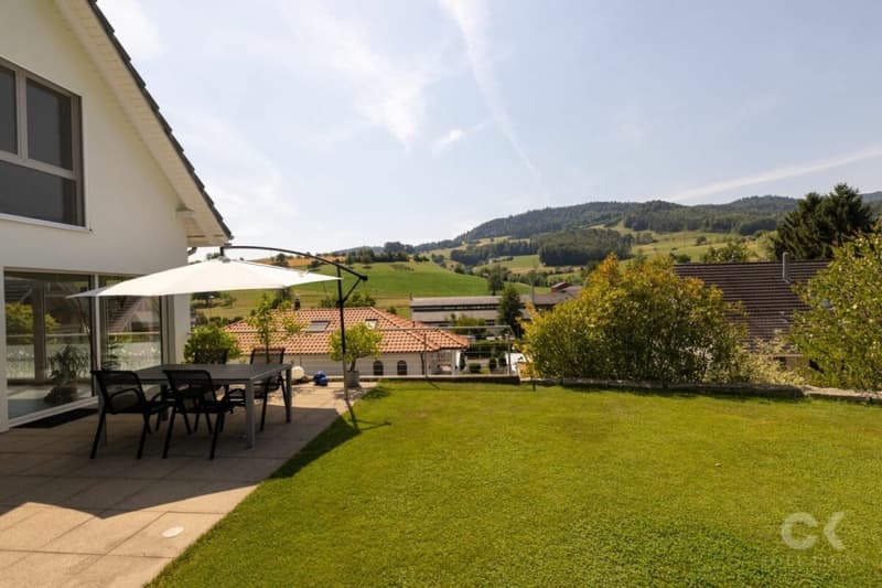 Familienparadies mit schönem Garten und Weitblick (4)