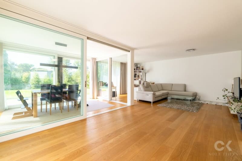 Exklusive Gartenwohnung an bester Lage in Bottmingen! (13)