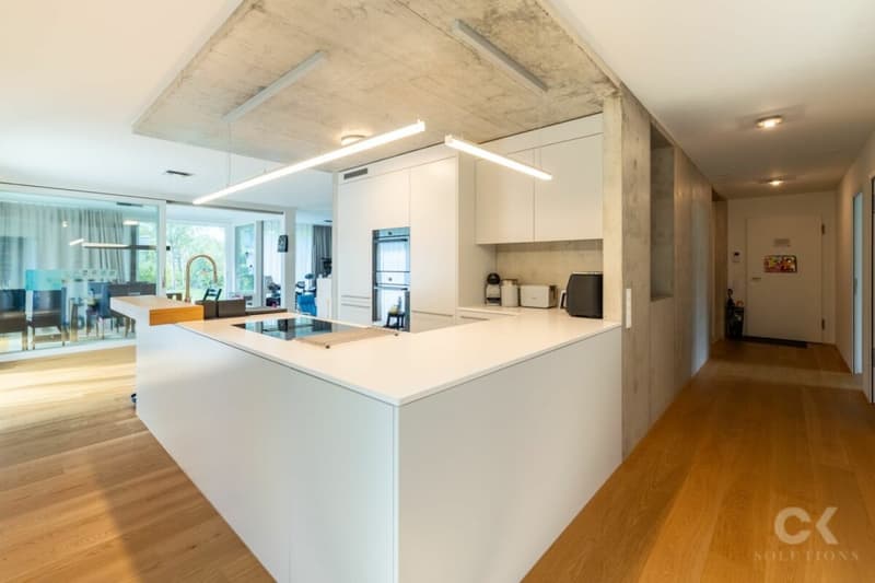 Exklusive Gartenwohnung an bester Lage in Bottmingen! (9)