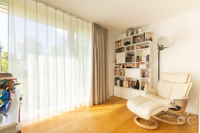 Exklusive Gartenwohnung an bester Lage in Bottmingen! (12)