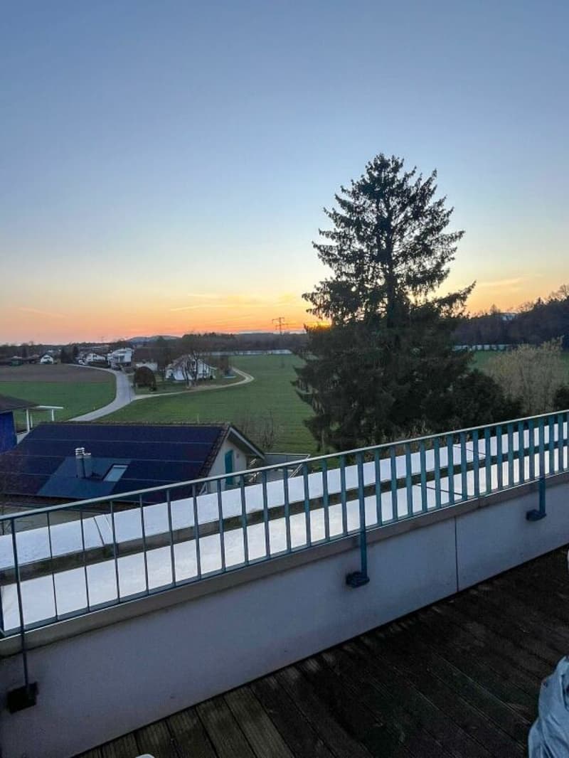 Modernes Wohnen mit Galerie und Wellness-Extras in Kriegstetten (6)