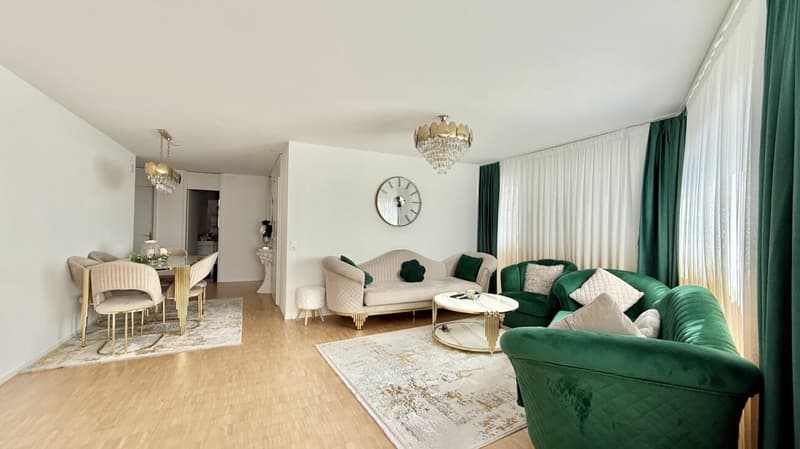 3.5 Zimmer Wohnung im beliebten Holenacker-Quartier (2)