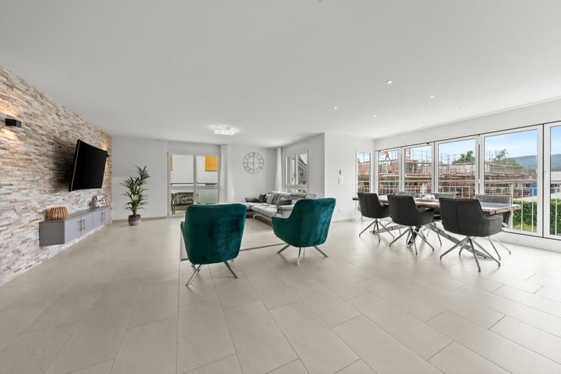 4 1/2 Zimmer- Wohnung im ersten Geschoss (9)