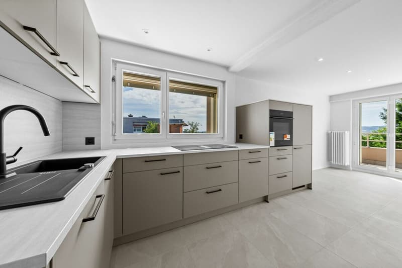 Einziehen und wohlfühlen - 4.5 Zimmer-Attikawohnung mit Weitblick! (4)