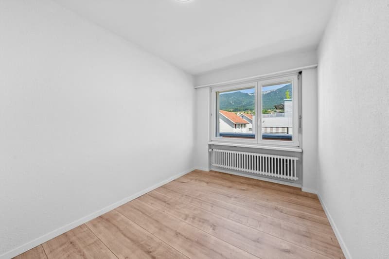 Einziehen und wohlfühlen - 4.5 Zimmer-Attikawohnung mit Weitblick! (13)