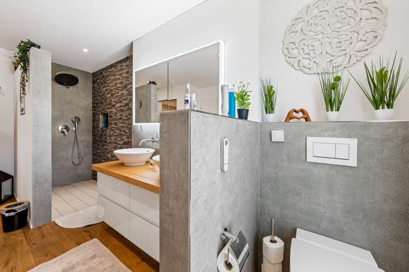 Exklusive 5.5-Zimmer-Attikawohnung mit 152 m² Terrasse & Weitsicht! (19)