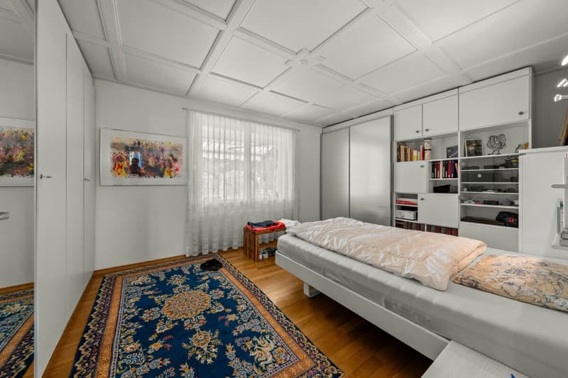Wohnglück am Wasser: Exklusives 6.5 Zimmer Haus mit privater Natur Oase (13)