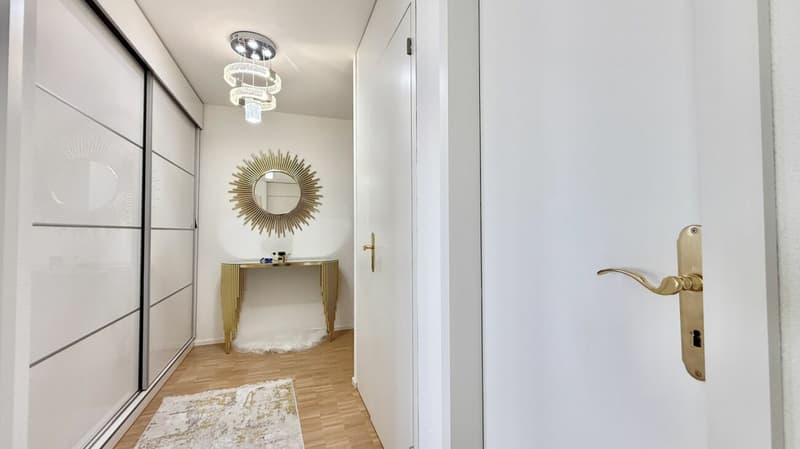 3.5 Zimmer Wohnung im beliebten Holenacker-Quartier (8)