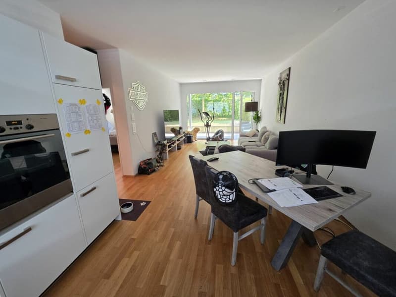 Moderne 2.5 Zimmer Minergiewohnung mit 16 m2 Balkon & Option auf E-Ladestation (2)