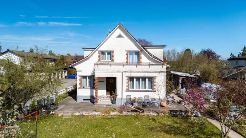 Grosszügige 4.5-Zimmerwohnung auf zwei Etagen mit Terrasse und Garten! (2)