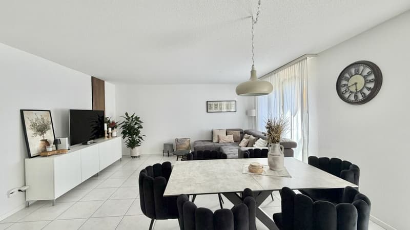 Schöne 3.5 Zimmer Wohnung an guter Lage (4)