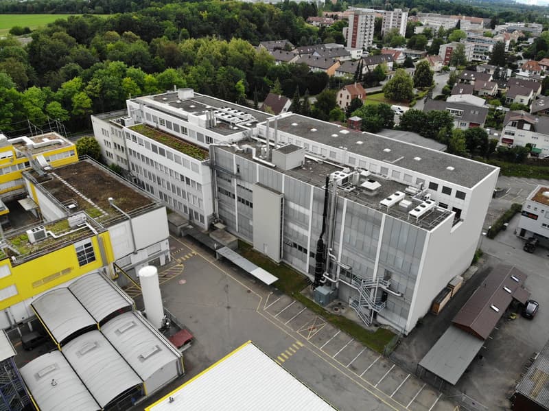 6 Stockwerke und Teilflächen ab 1'000 m2 für Spedition, Labor oder Technik - nahe Basel! (2)