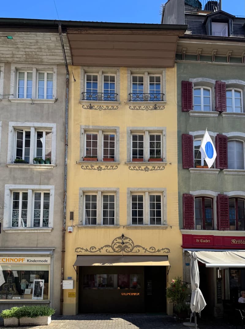 Attraktives Ladenlokal in der historischen Altstadt von Lenzburg (1)