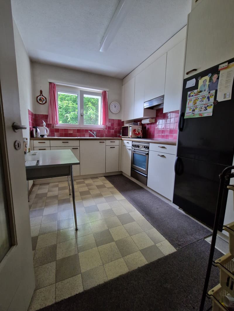 Helle 4-Zimmerwohnung gleich neben dem Kantonsspital Aarau (4)