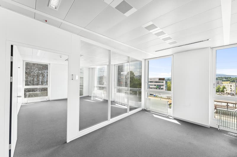 Helle Büro- und Arbeitsräume für höchste Ansprüche ! (9)