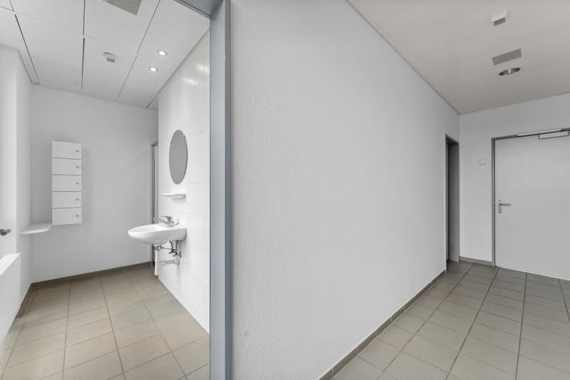 Helle Büro- und Arbeitsräume für höchste Ansprüche ! (11)
