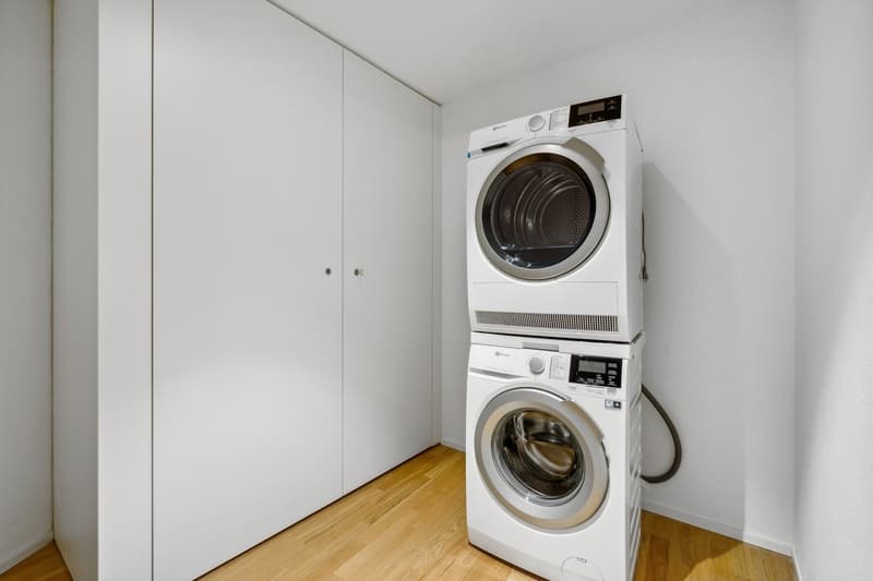 Moderne 4.5 Zimmerwohnung im Tower Münchenstein (8)