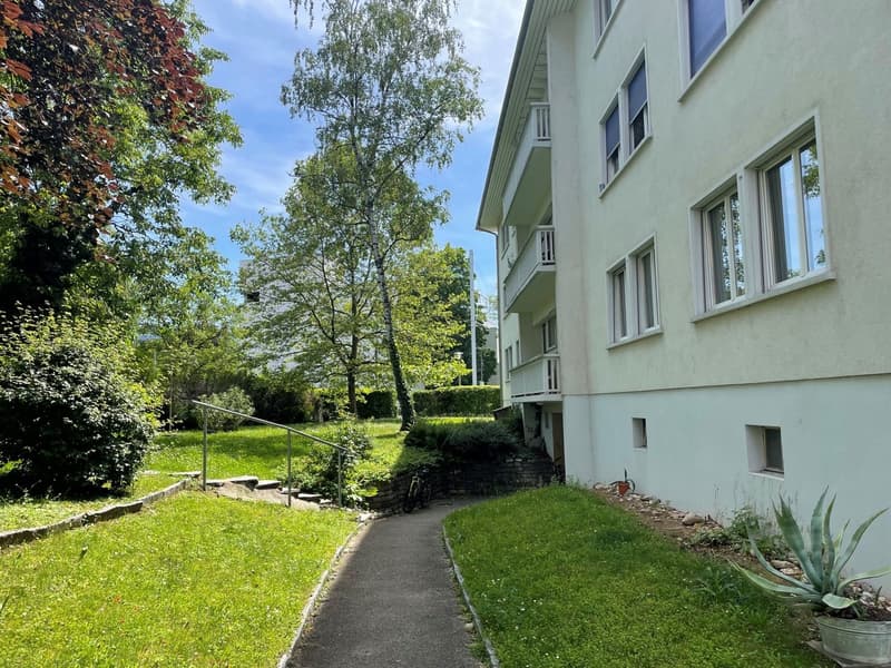 Familienfreundliche 3.5-Zimmerwohnung im ersten Obergeschoss (2)