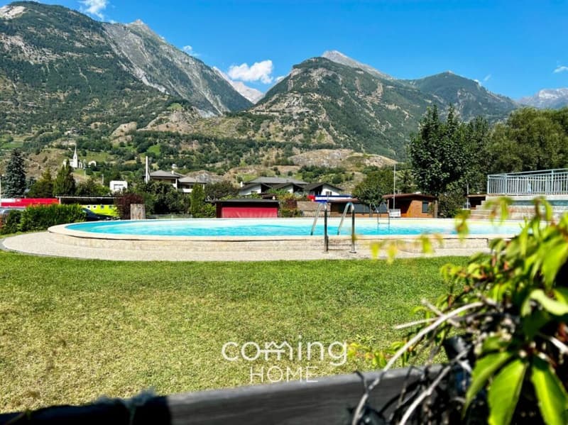 Gemütliches Mobilehome in Raron - Gartenplatz, neuwertige Küche und Sommer am Pool (4)