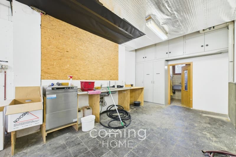 440 m² of usable space in Turtmann - flexible commercial warehouse with high-voltage power and direct access (6)