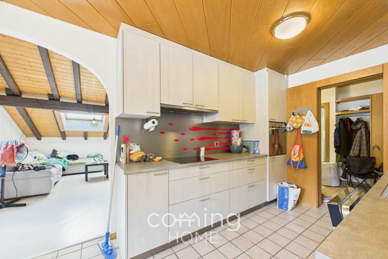 Licht, Komfort und sofortige Verfügbarkeit - 3.5-Zimmer-Wohnung in Turtmann (7)