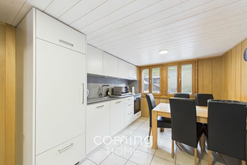 Einladende 3.5-Zimmer-Wohnung in Saas-Grund - Bergblick, zwei Balkone und viel Sonne (7)