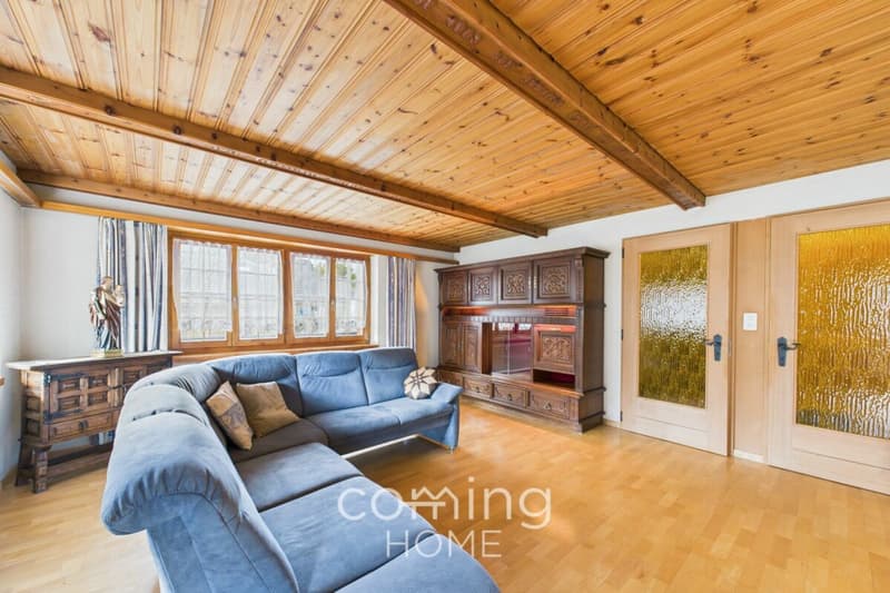 Plenty of space and potential for expansion - a single-family home in sunny Stalden (4)