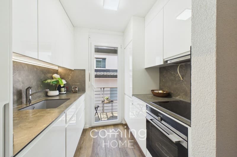 Zentral, modern und komfortabel - renovierte 2.5-Zimmer-Wohnung mit Lift in Visp (4)