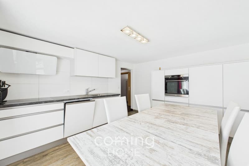 Zweitwohnsitz im Saastal - renovierte 2.5-Zimmer-Wohnung in sonniger Lage in Saas-Balen (3)